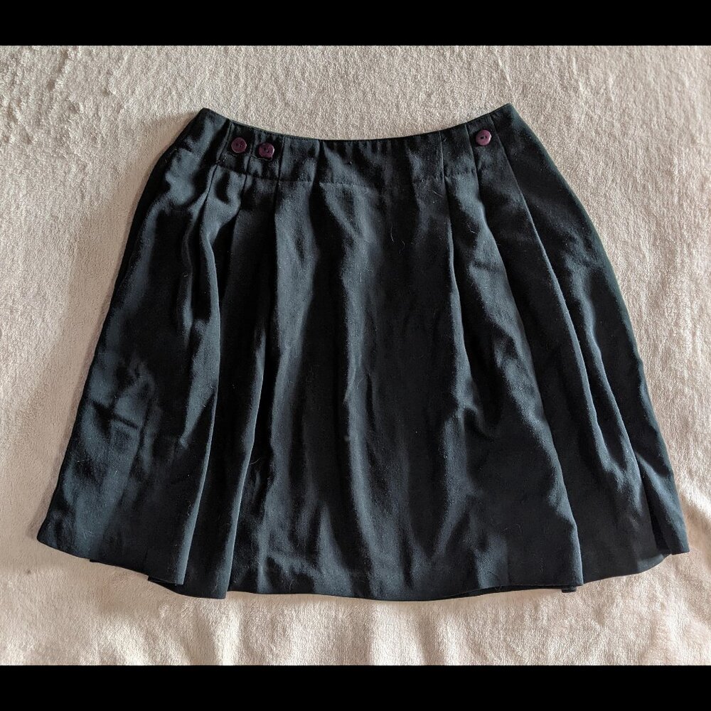 Button-Detail Black Pleated Skirt